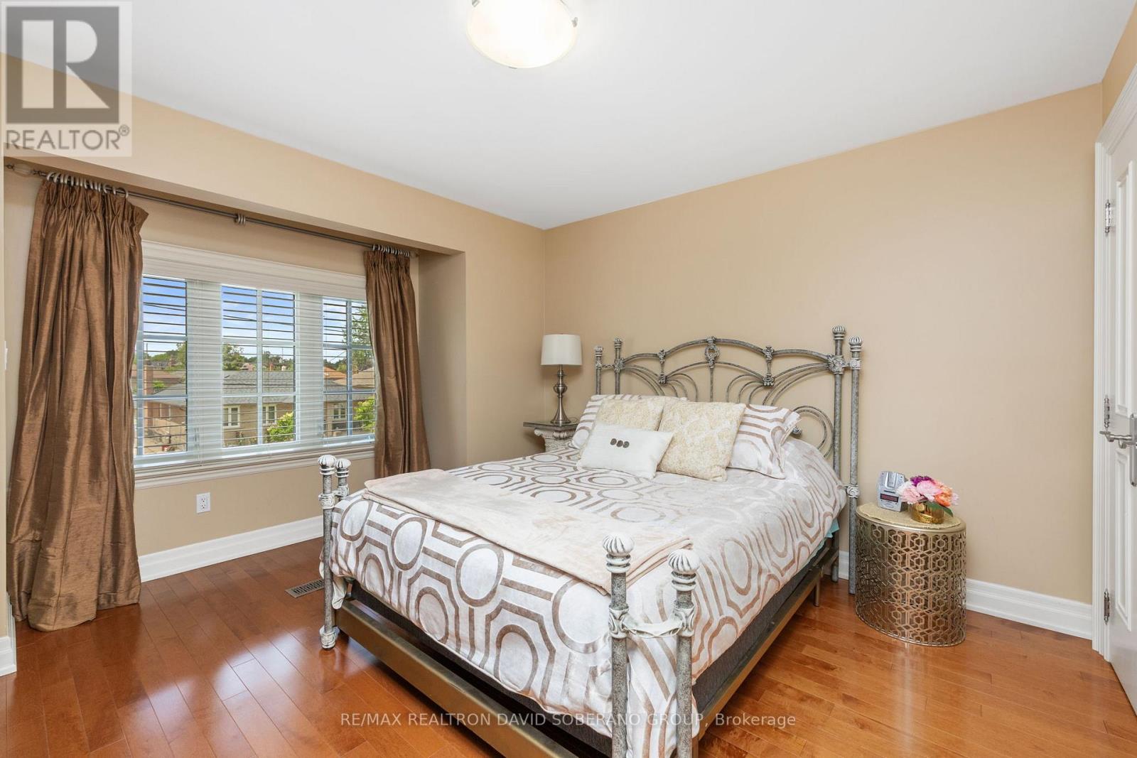 17 MARWILL STREET - 28