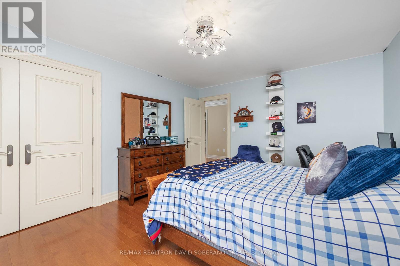 17 MARWILL STREET - 25