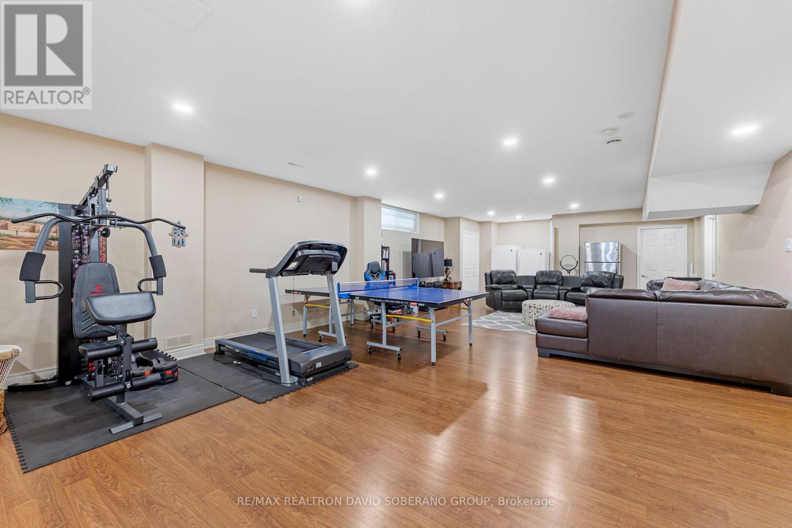 17 MARWILL STREET - 35