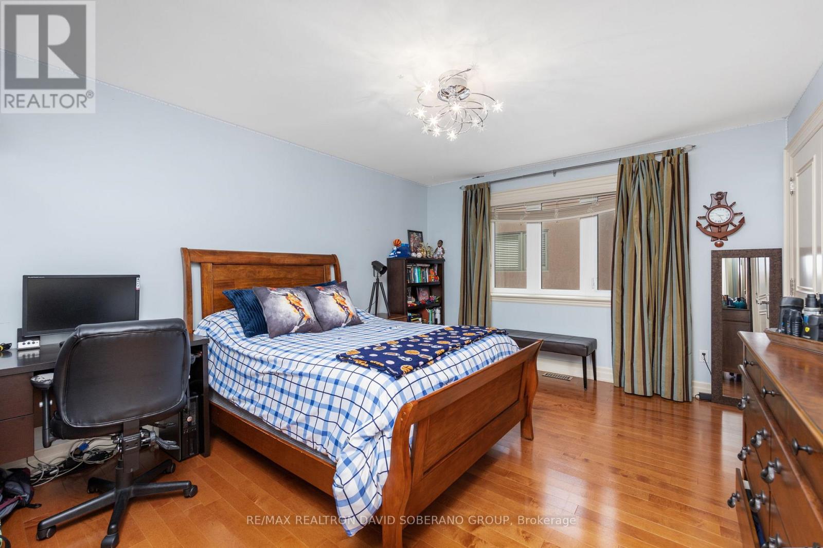 17 MARWILL STREET - 24