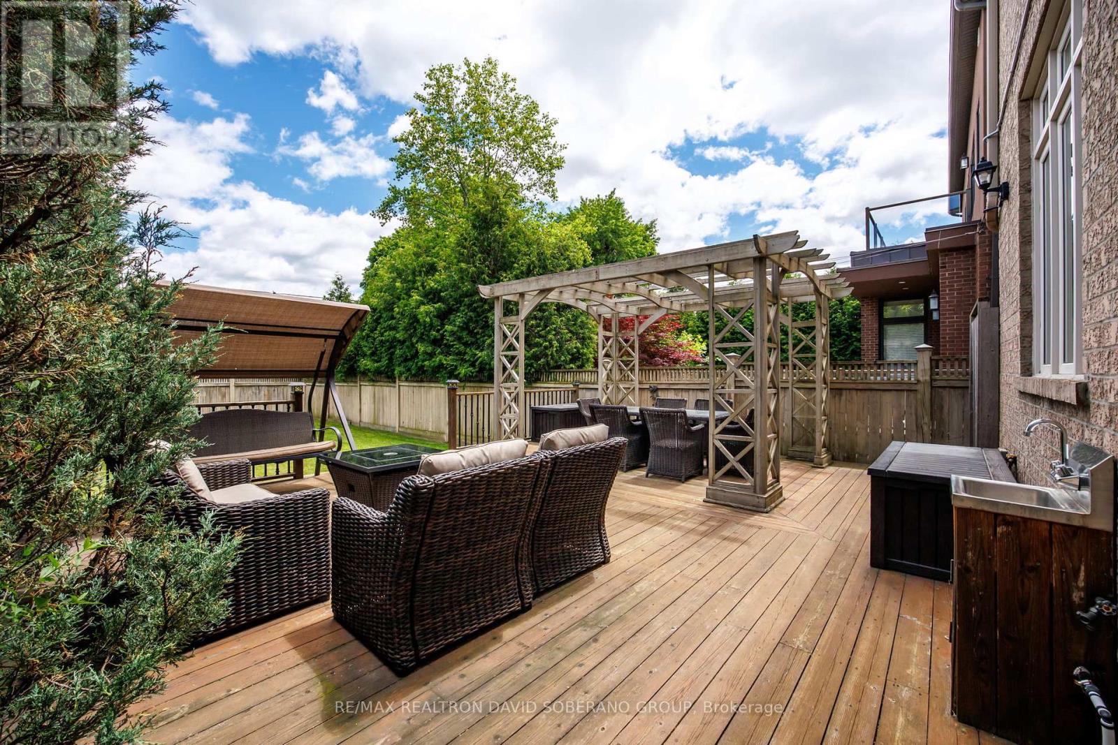 17 MARWILL STREET - 38