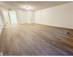 8118 27 Av Nw, Edmonton, AB T6K4C9 Photo 17