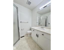 8118 27 Av Nw, Edmonton, AB T6K4C9 Photo 21