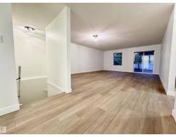 8118 27 Av Nw, Edmonton, AB T6K4C9 Photo 19