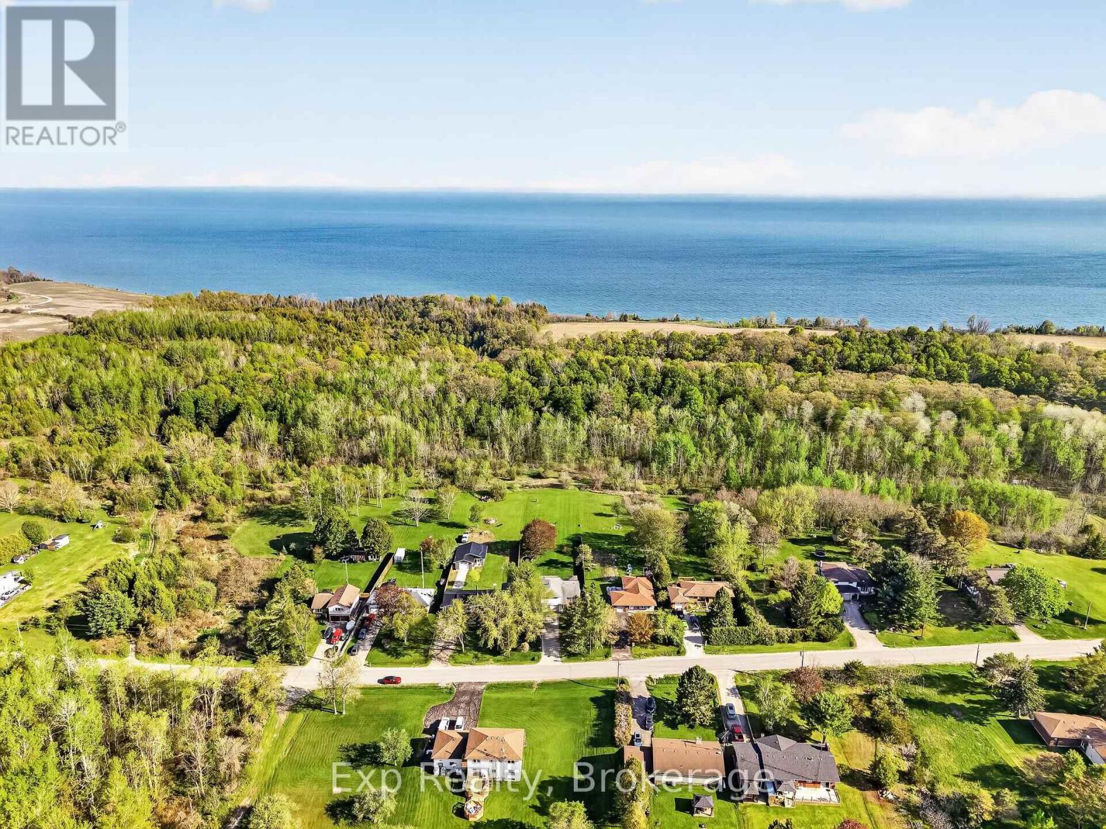1175 LAKESHORE ROAD - 3