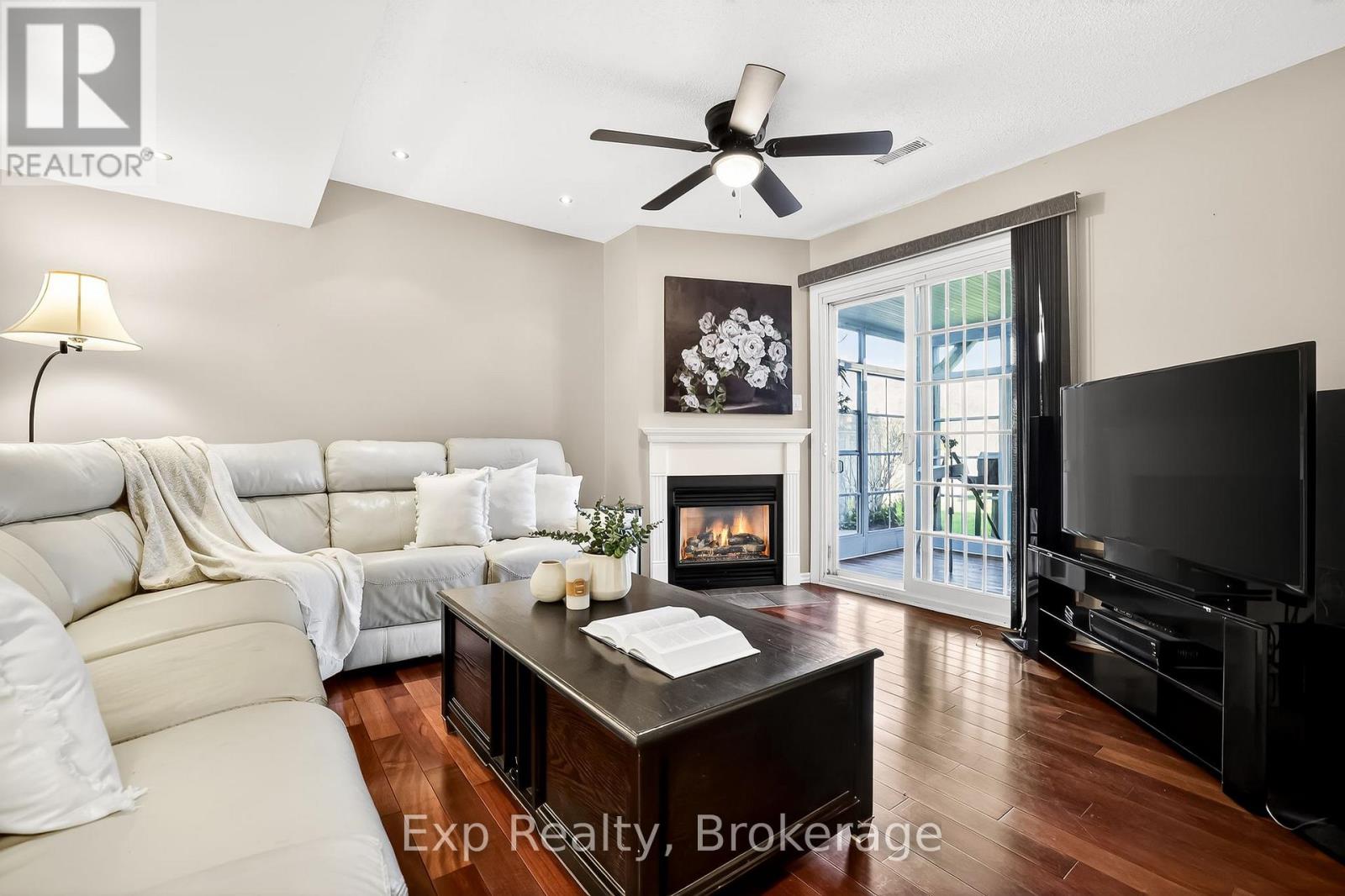 1175 LAKESHORE ROAD - 30