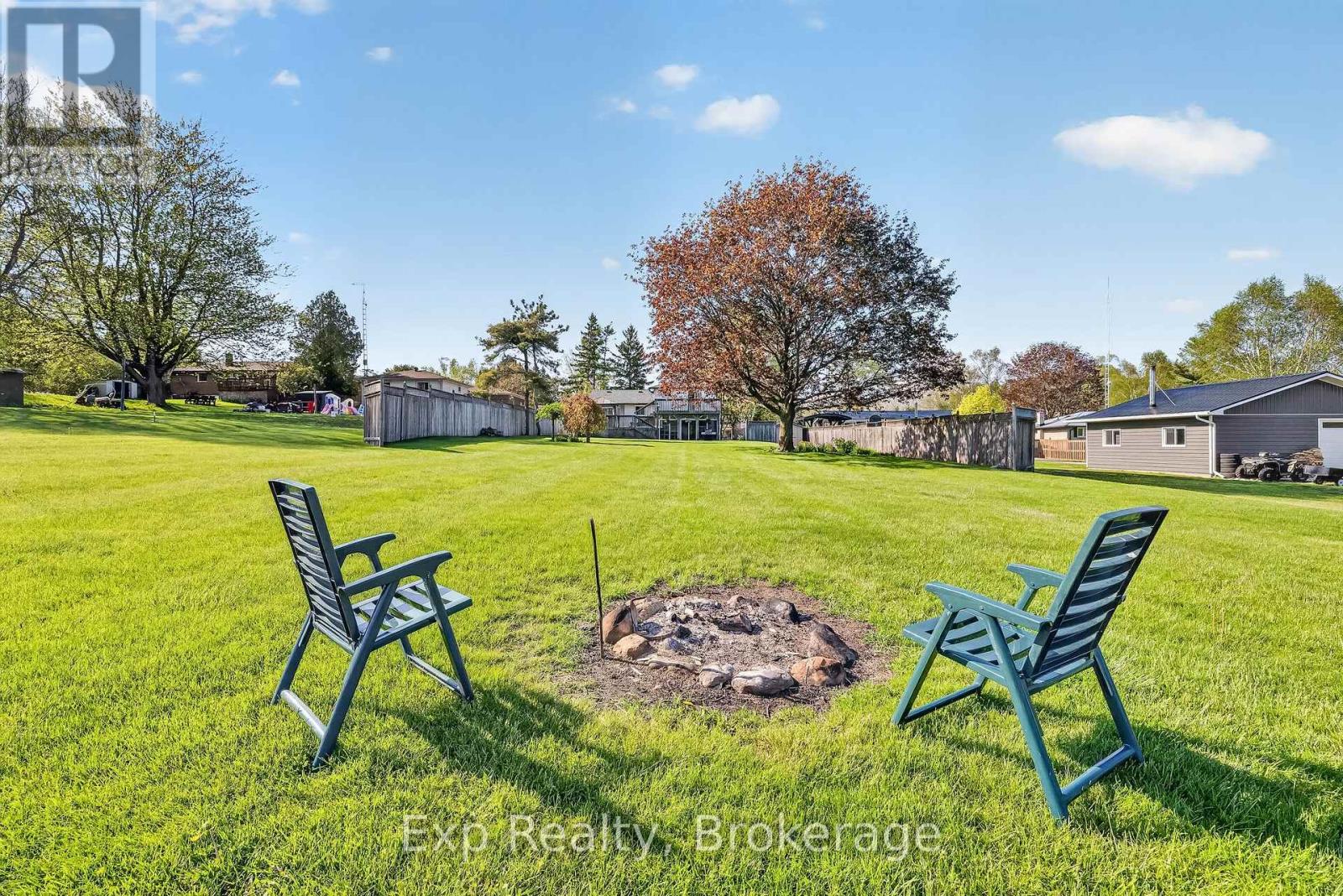 1175 LAKESHORE ROAD - 45