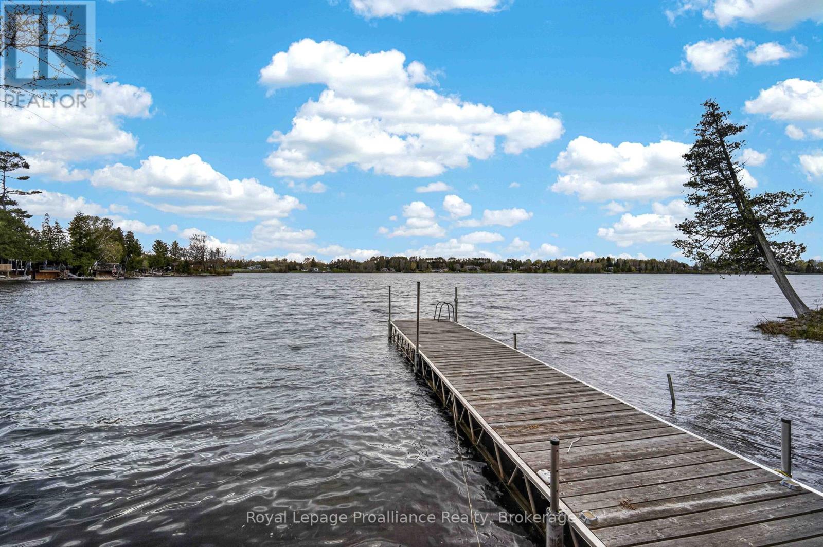 24B CYPRESS LANE - 17
