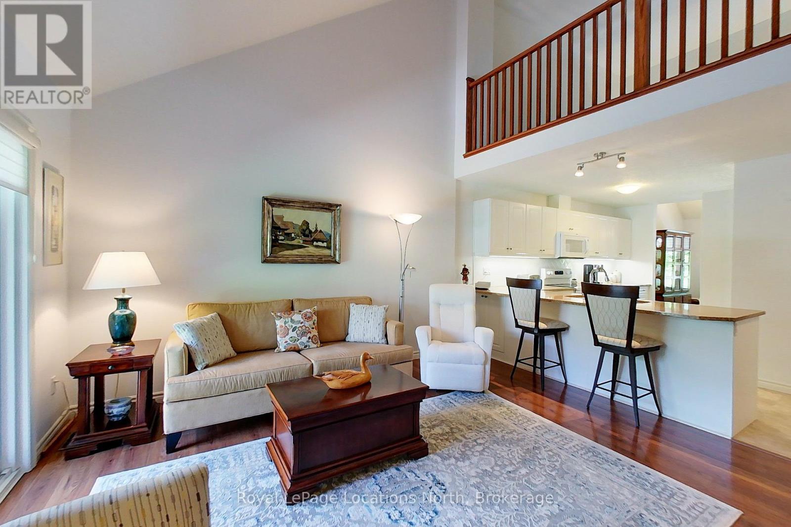 #18 111 EMPIRE LANE - 23