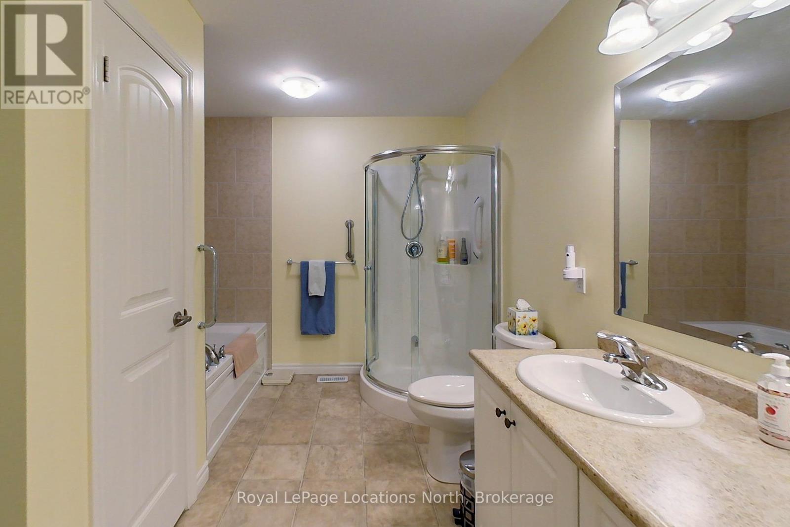 #18 111 EMPIRE LANE - 30