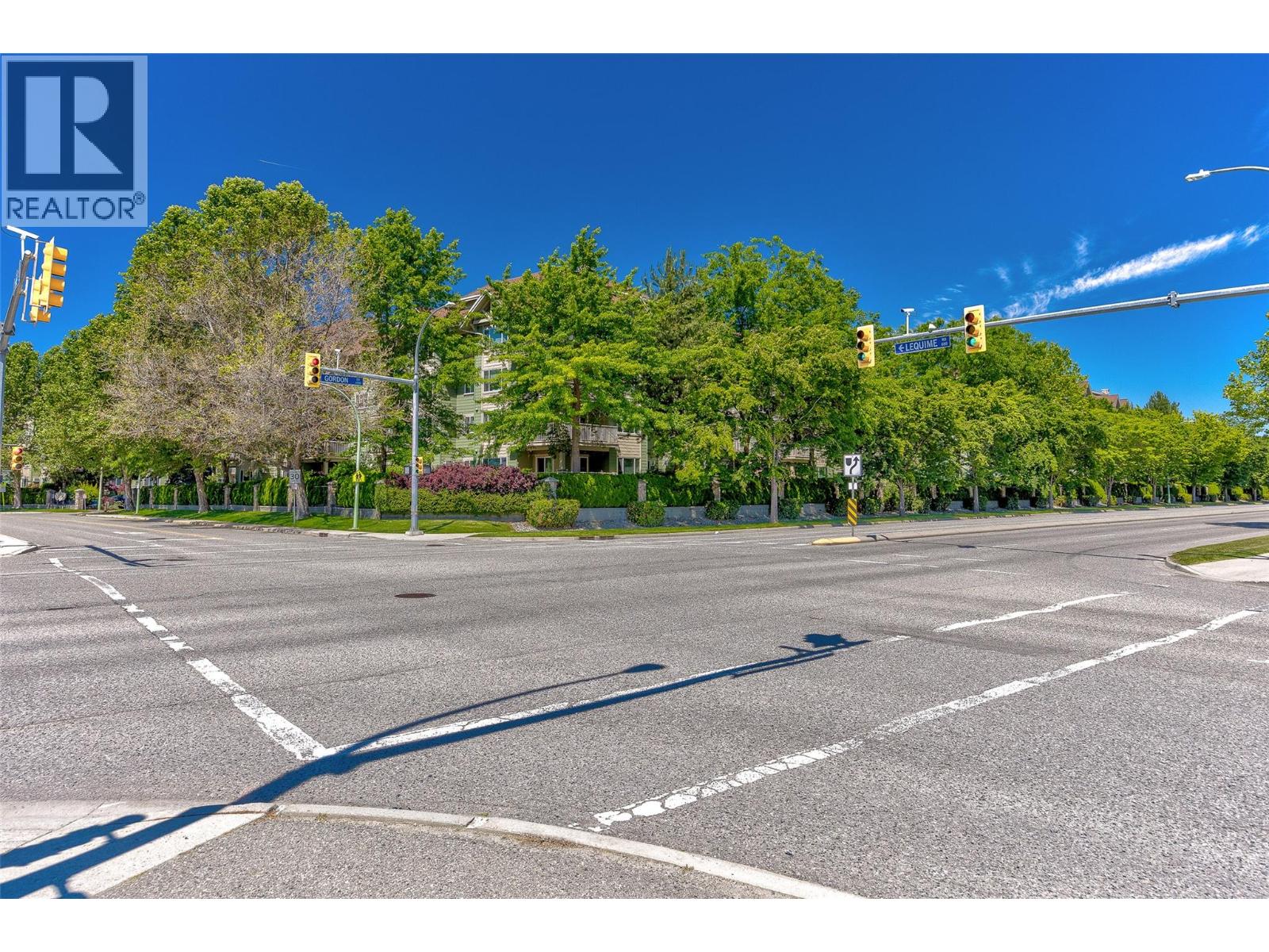 306 686 Lequime Road, Kelowna