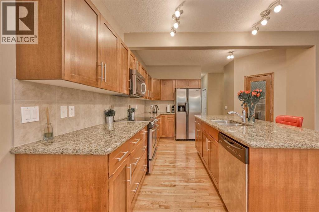141 Royal Ridge Mount NW — photo 14