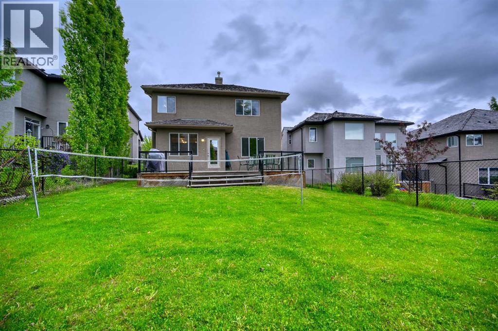 141 Royal Ridge Mount NW — photo 41