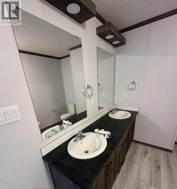 24 Homestead Way SE - 10