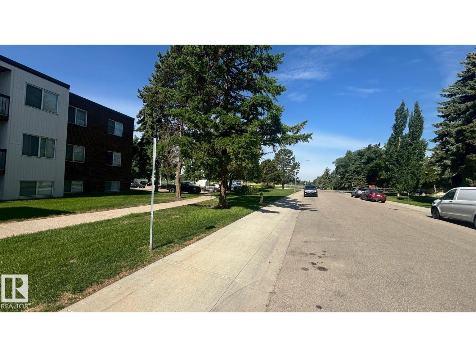 #203 11445 41 AV NW - photo 2