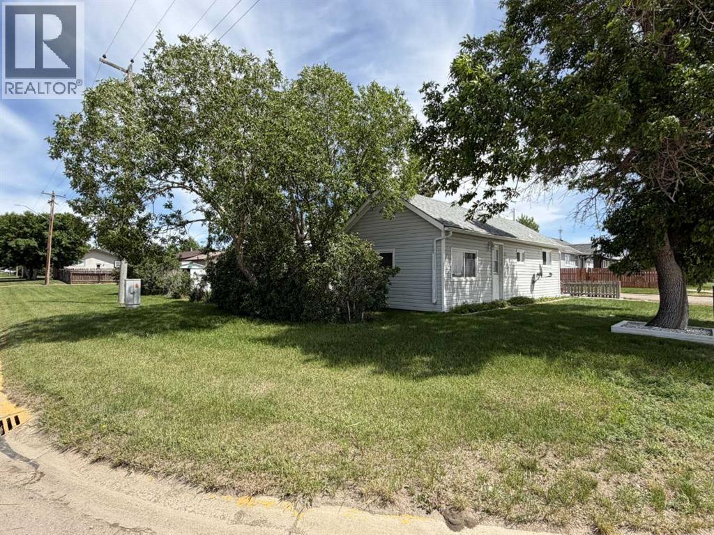 830 1 Avenue - 4