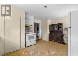 22 Lane Street, Madawaska Valley, ON K0J1B0 Photo 10