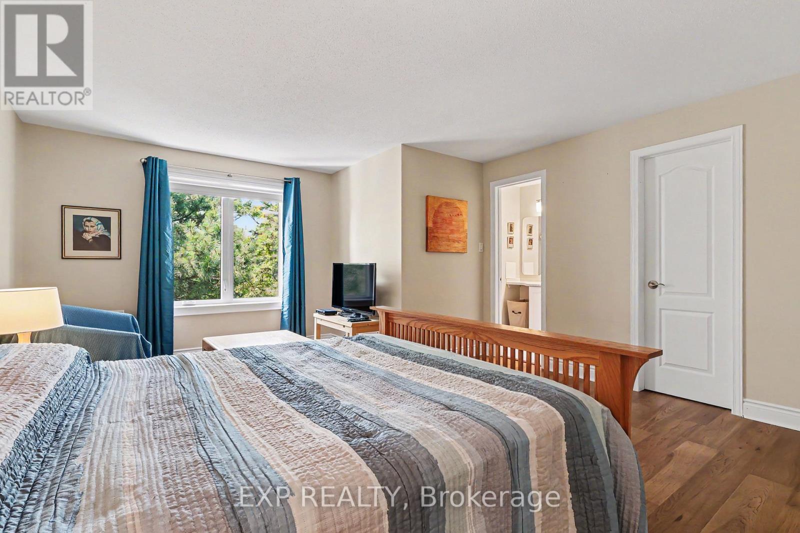 1856 SUMMERFIELDS CRESCENT - 13