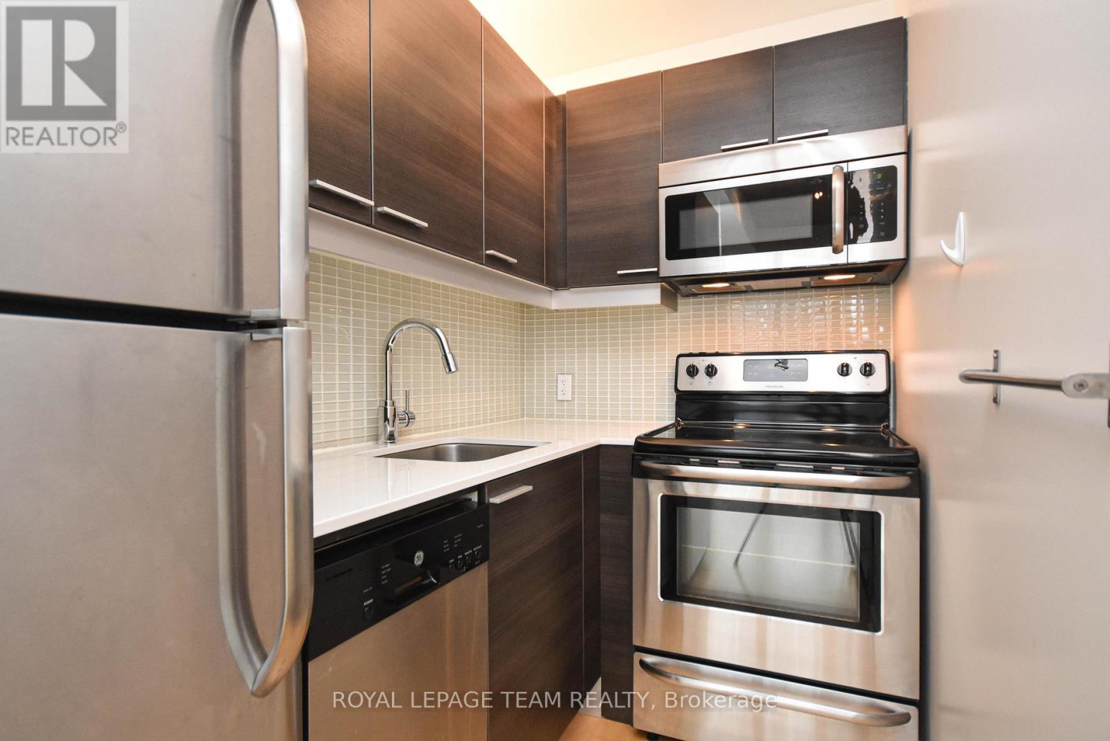 1 Bed, 1 Bath Apartment for Rent in Ottawa – 726 – 349 MCLEOD STREET, Ottawa – MLS# X13458242 - Image 13