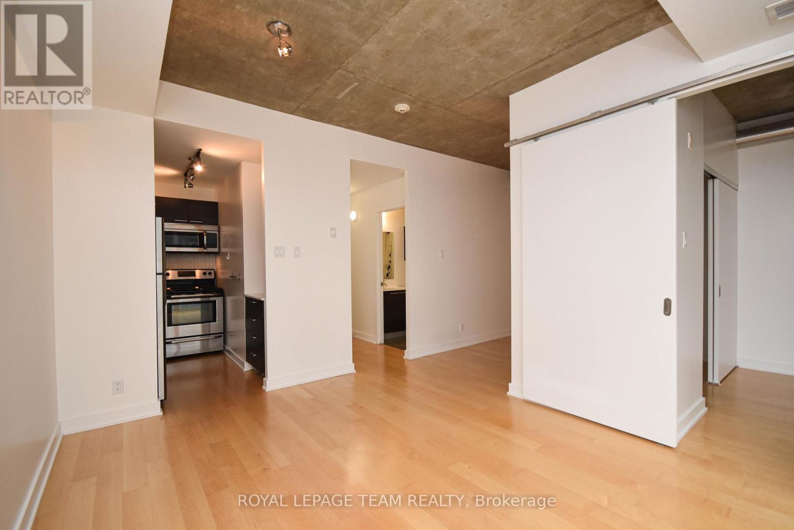 1 Bed, 1 Bath Apartment for Rent in Ottawa – 726 – 349 MCLEOD STREET, Ottawa – MLS# X13458242 - Image 9