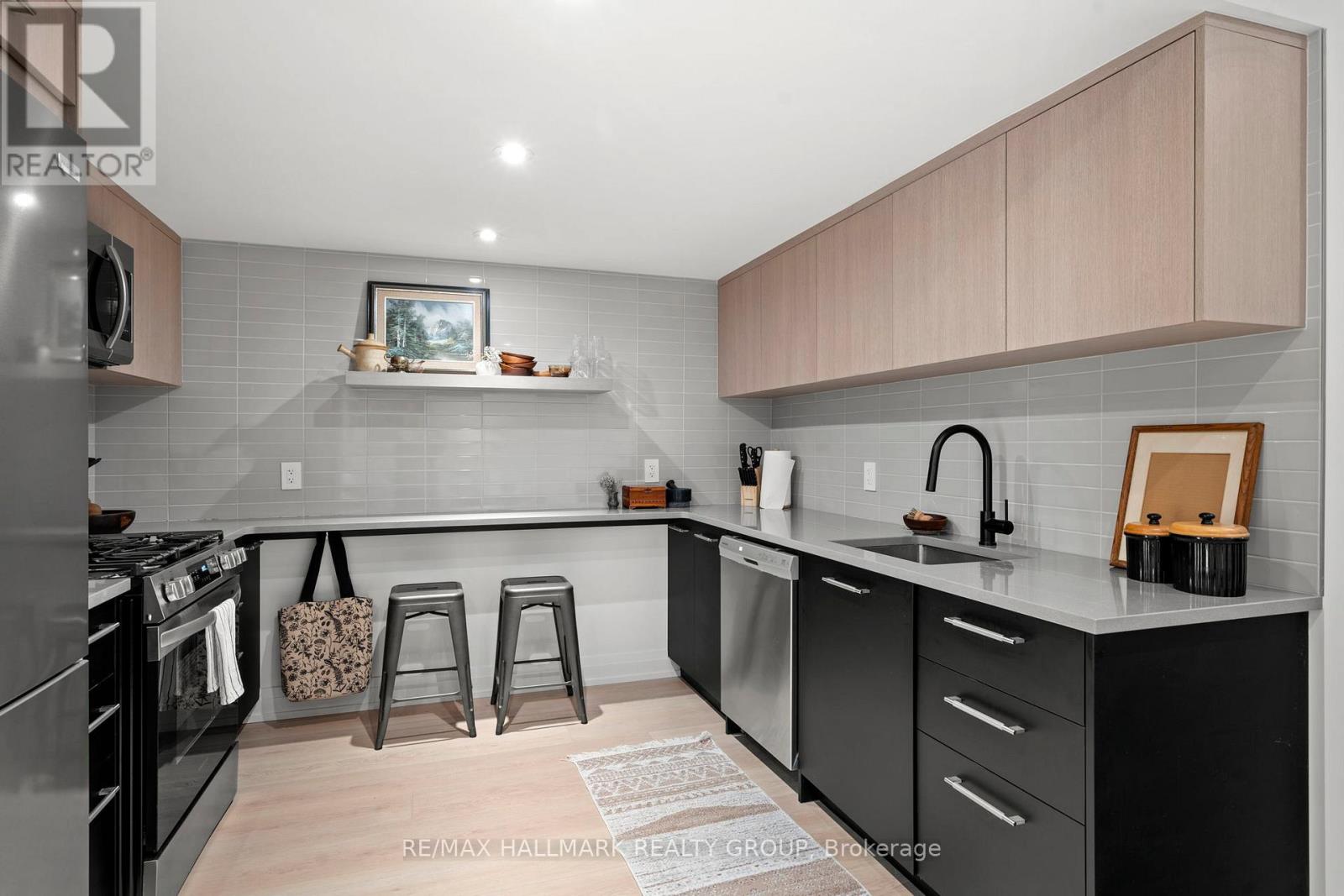1 Bed, 1 Bath House for Rent in Ottawa – 2B – 130 GLENORA STREET, Ottawa – MLS# X13458258 - Image 13