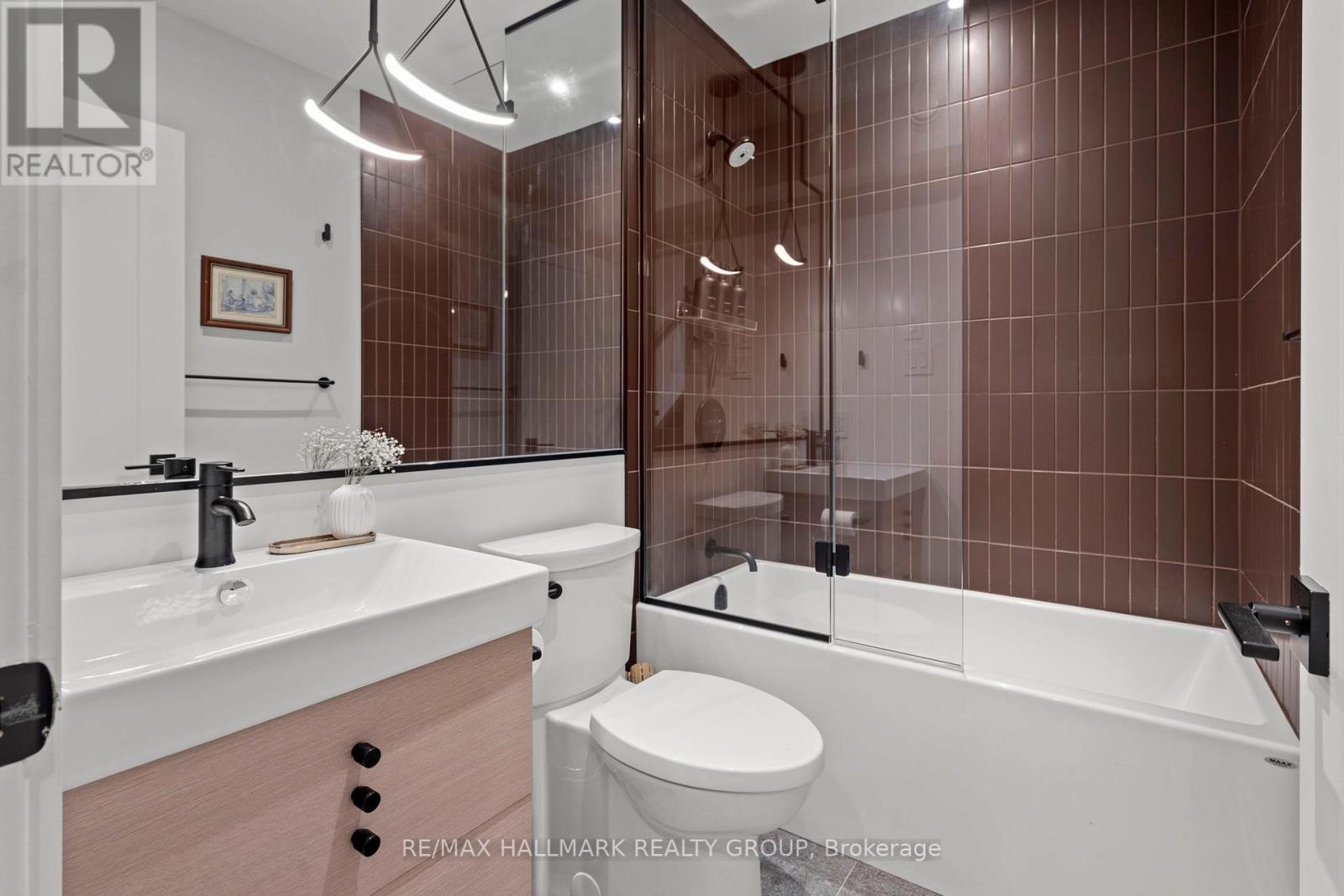 1 Bed, 1 Bath House for Rent in Ottawa – 2B – 130 GLENORA STREET, Ottawa – MLS# X13458258 - Image 18