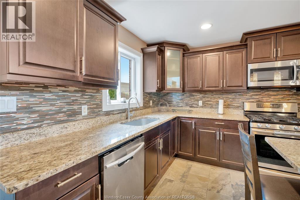 2264 DANDURAND - 8