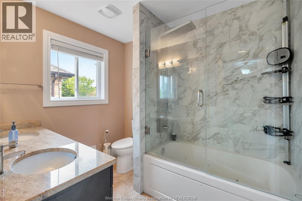 2264 DANDURAND - 18
