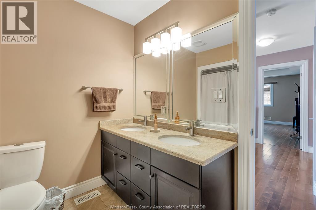 2264 DANDURAND - 24