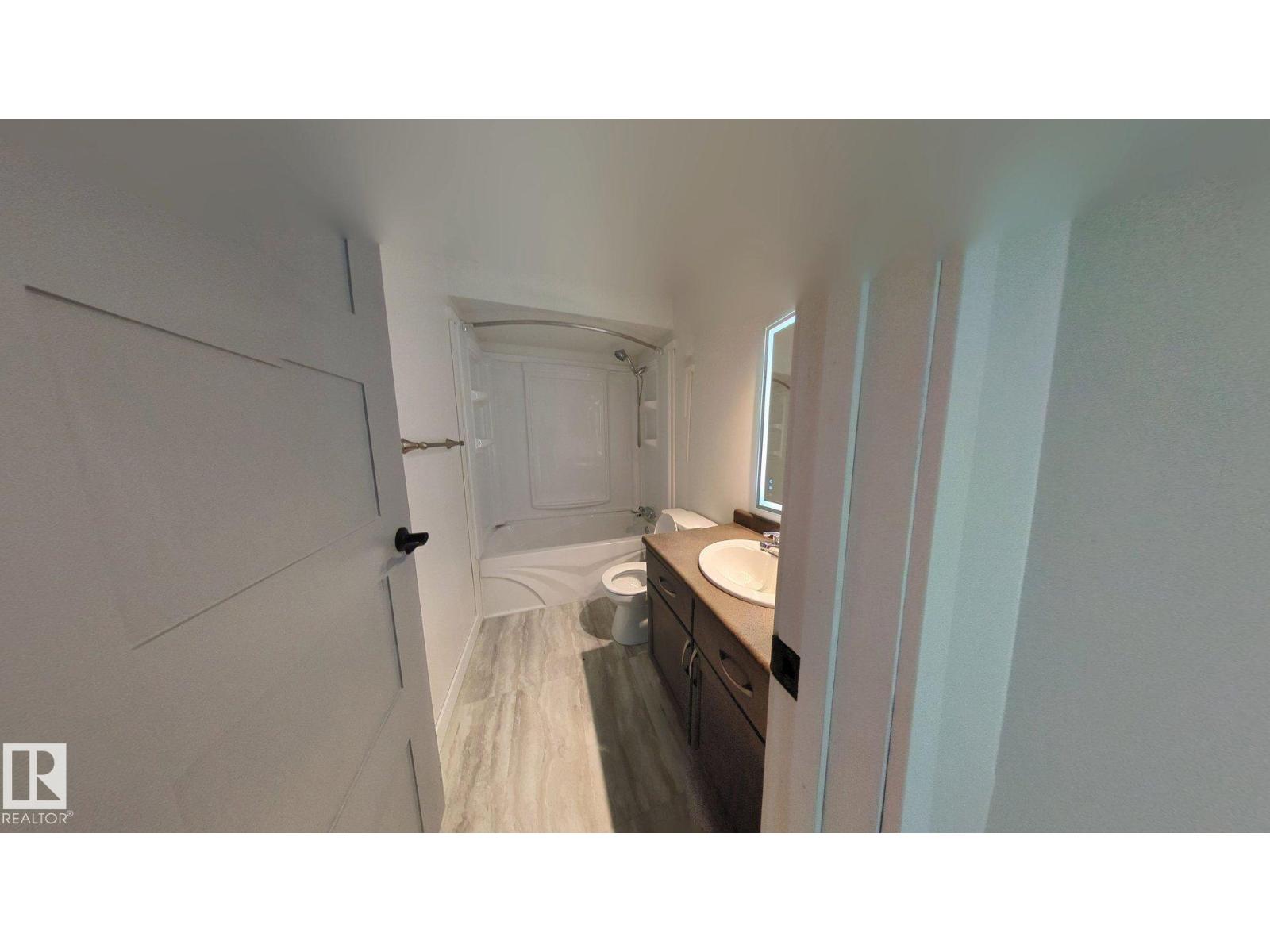703 GRANDIN DR — photo 27