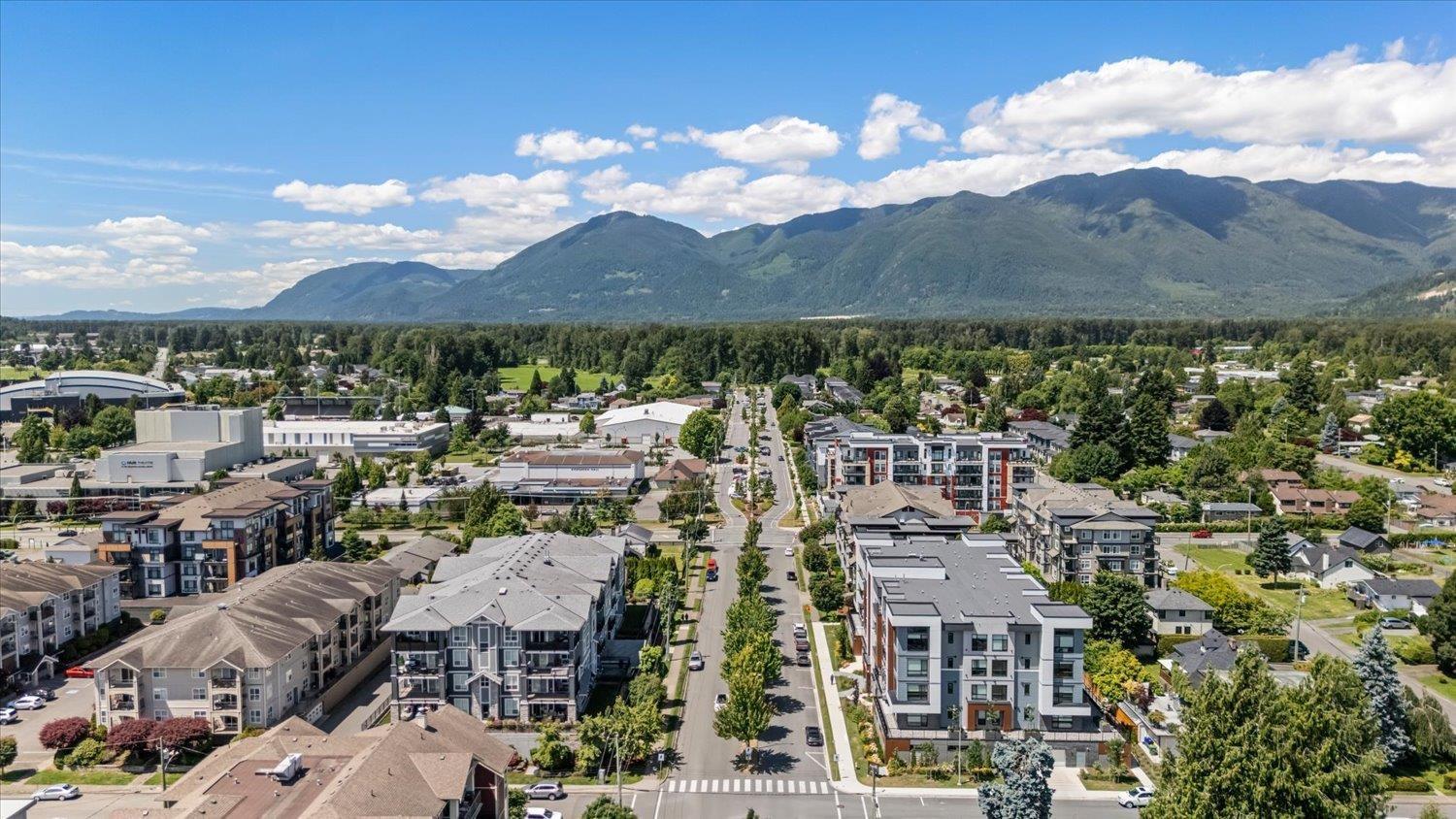 104 45630 SPADINA AVENUE, Chilliwack Proper West, Chilliwack