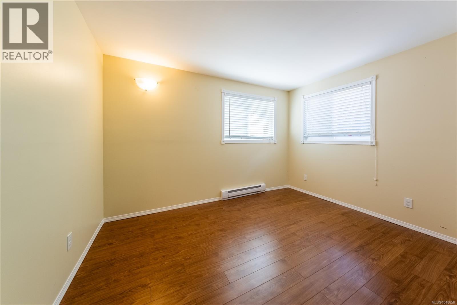 #7 1310 Spruston Rd - 25