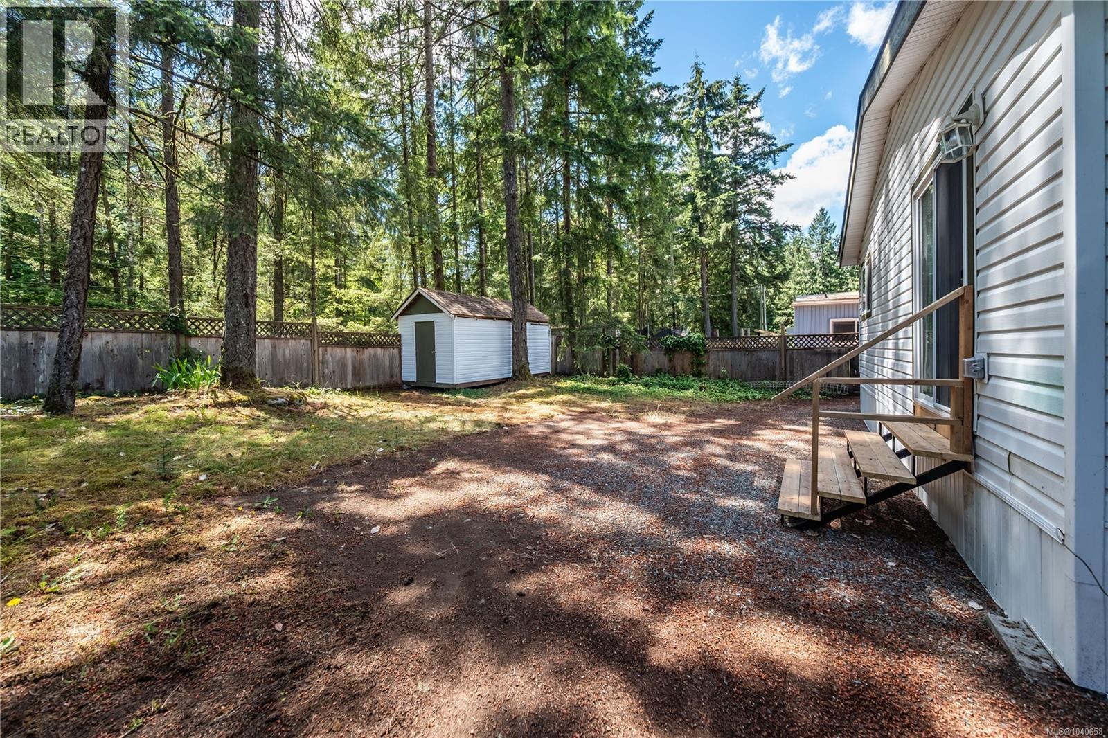 #7 1310 Spruston Rd - 32