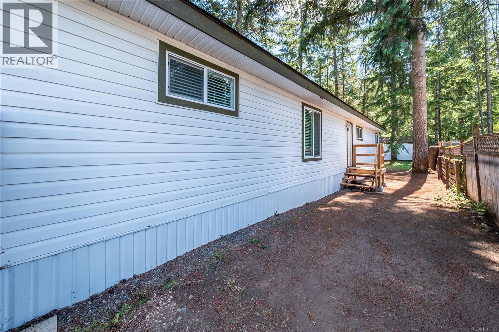 #7 1310 Spruston Rd - 36