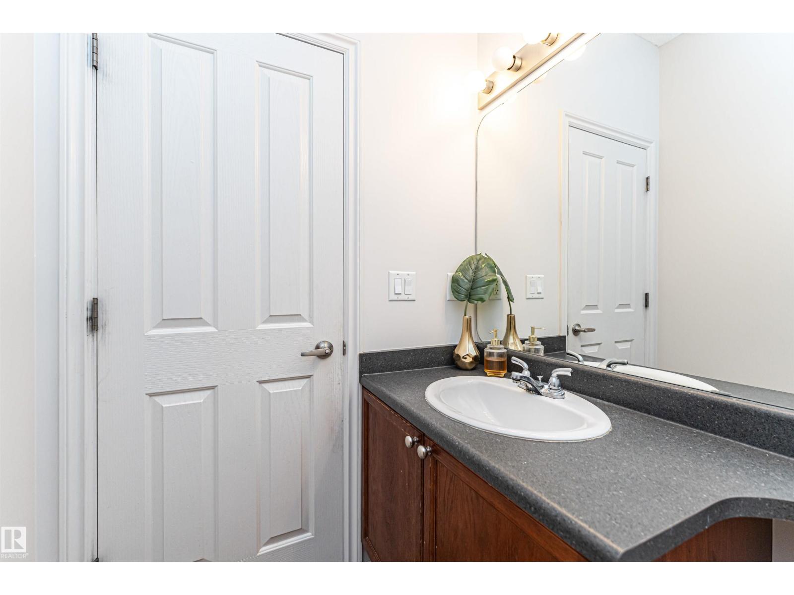 #103 13825 155 AV NW — photo 15