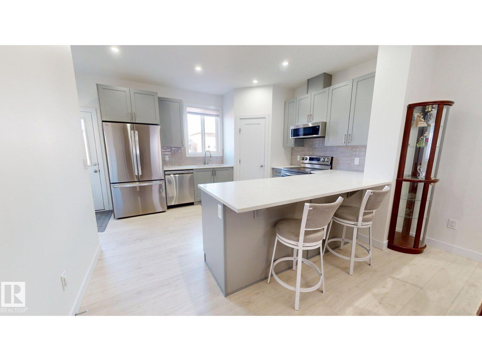5202 LARK CR NW - 7