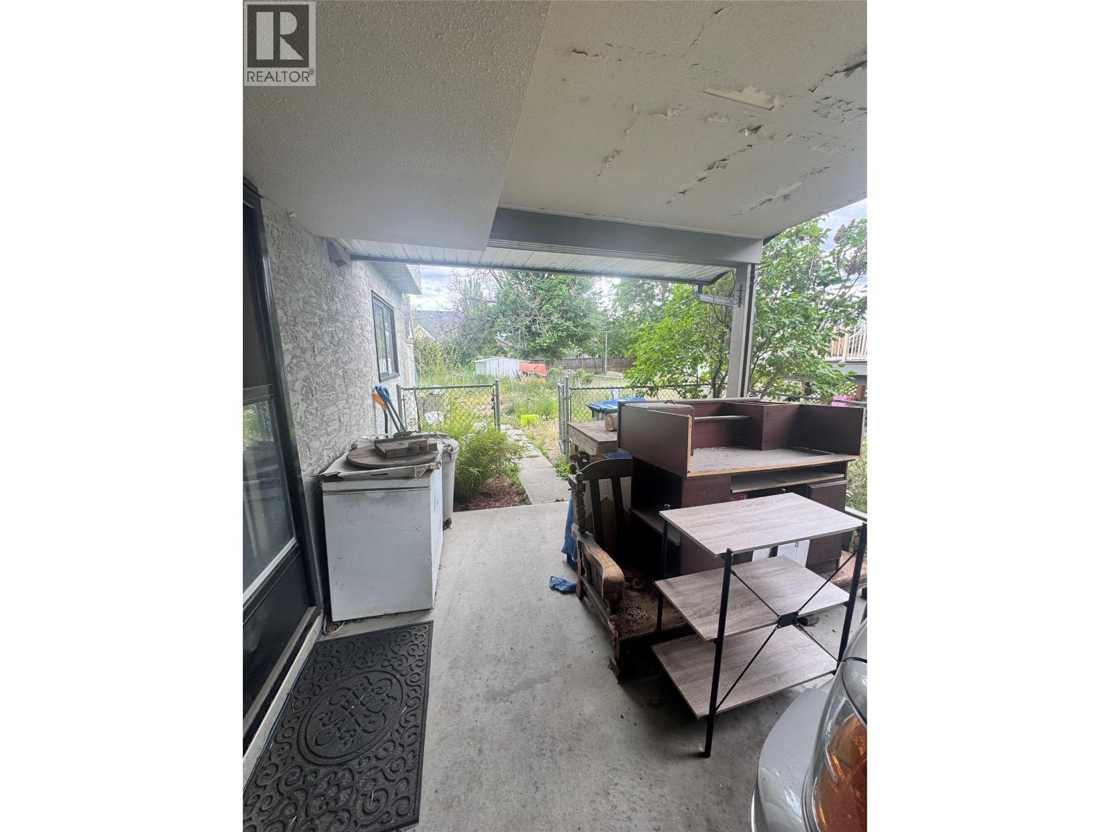 1033 / 1035 Laurier Avenue - 38