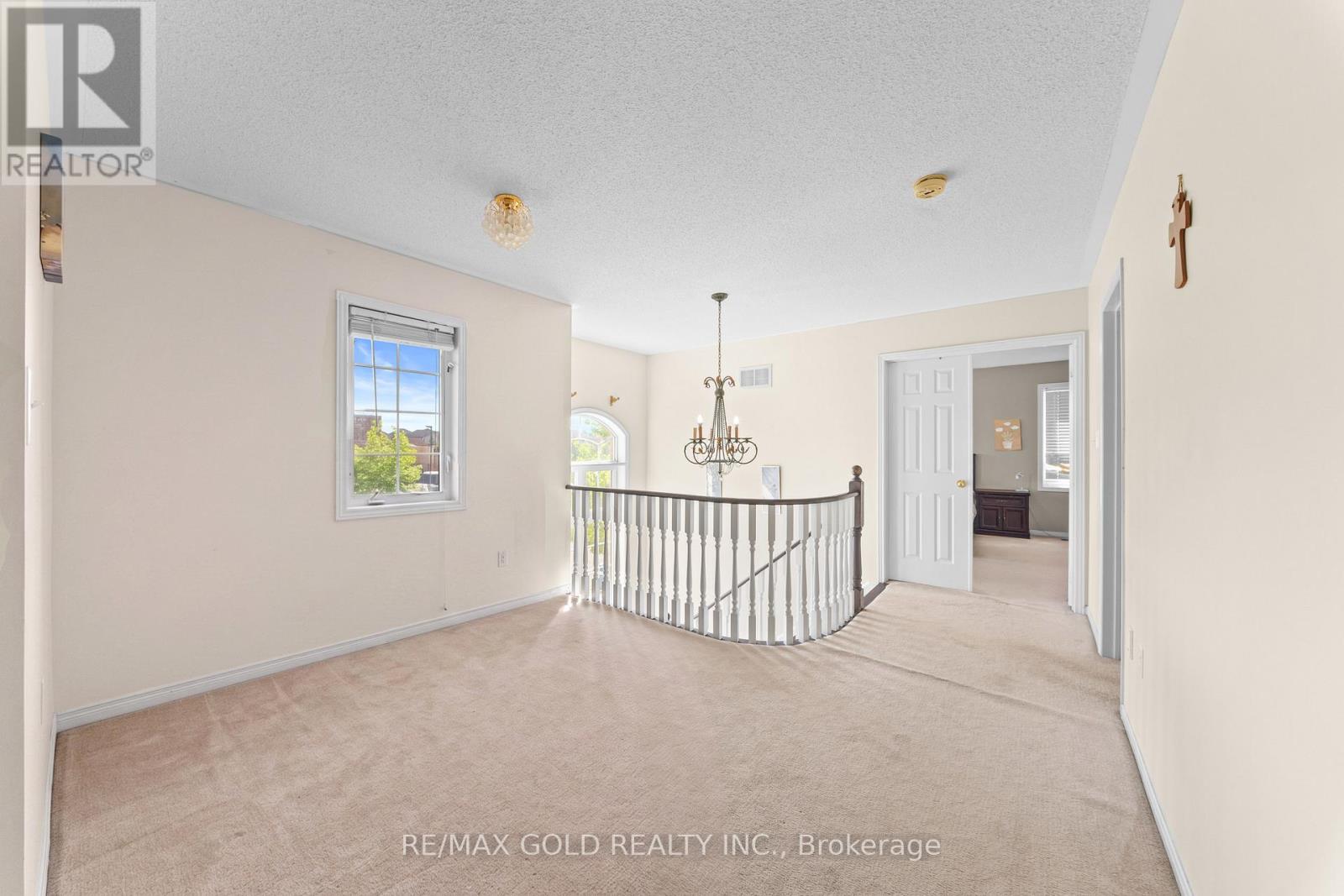 261 MOUNTAINASH ROAD - 26
