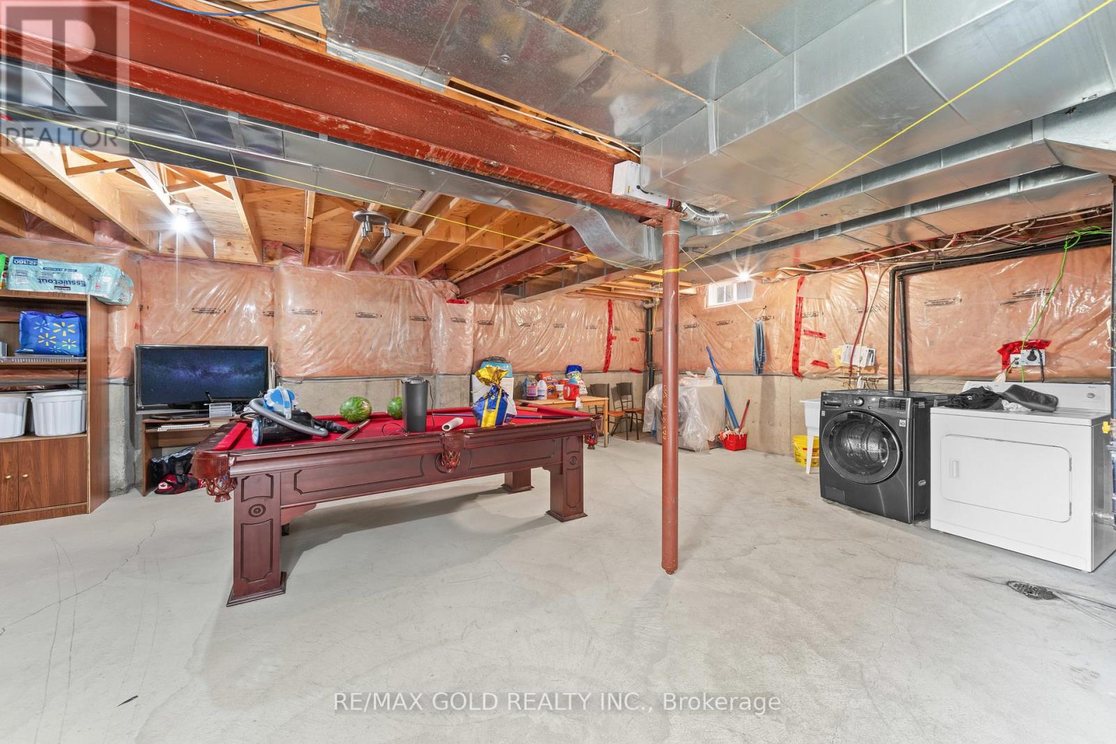 261 MOUNTAINASH ROAD - 33
