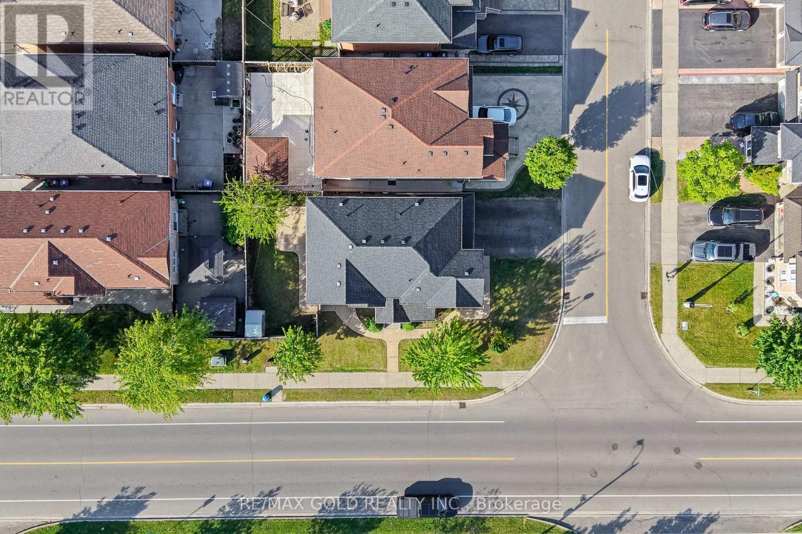 261 MOUNTAINASH ROAD - 48