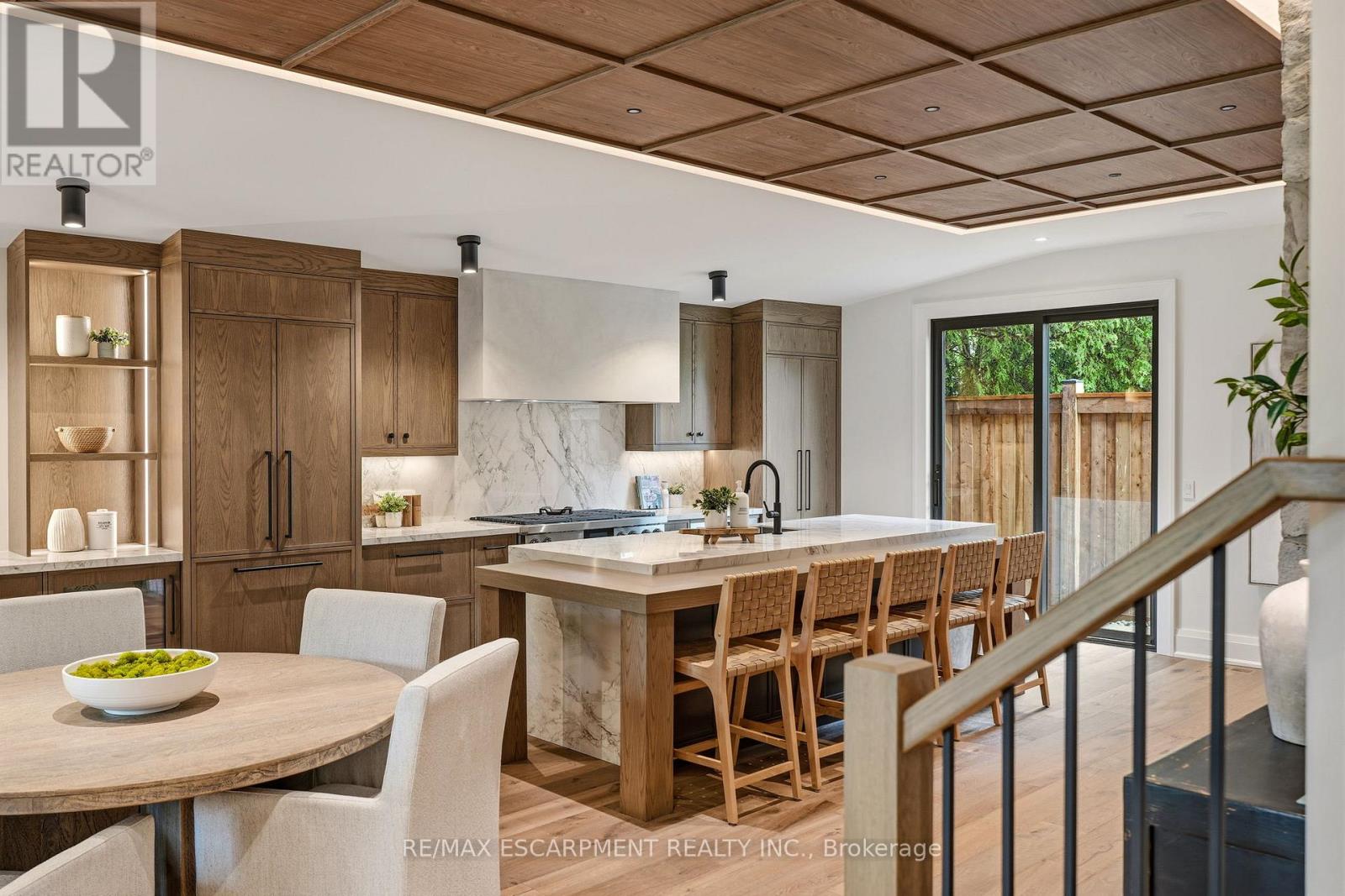 727 KING ROAD - 12