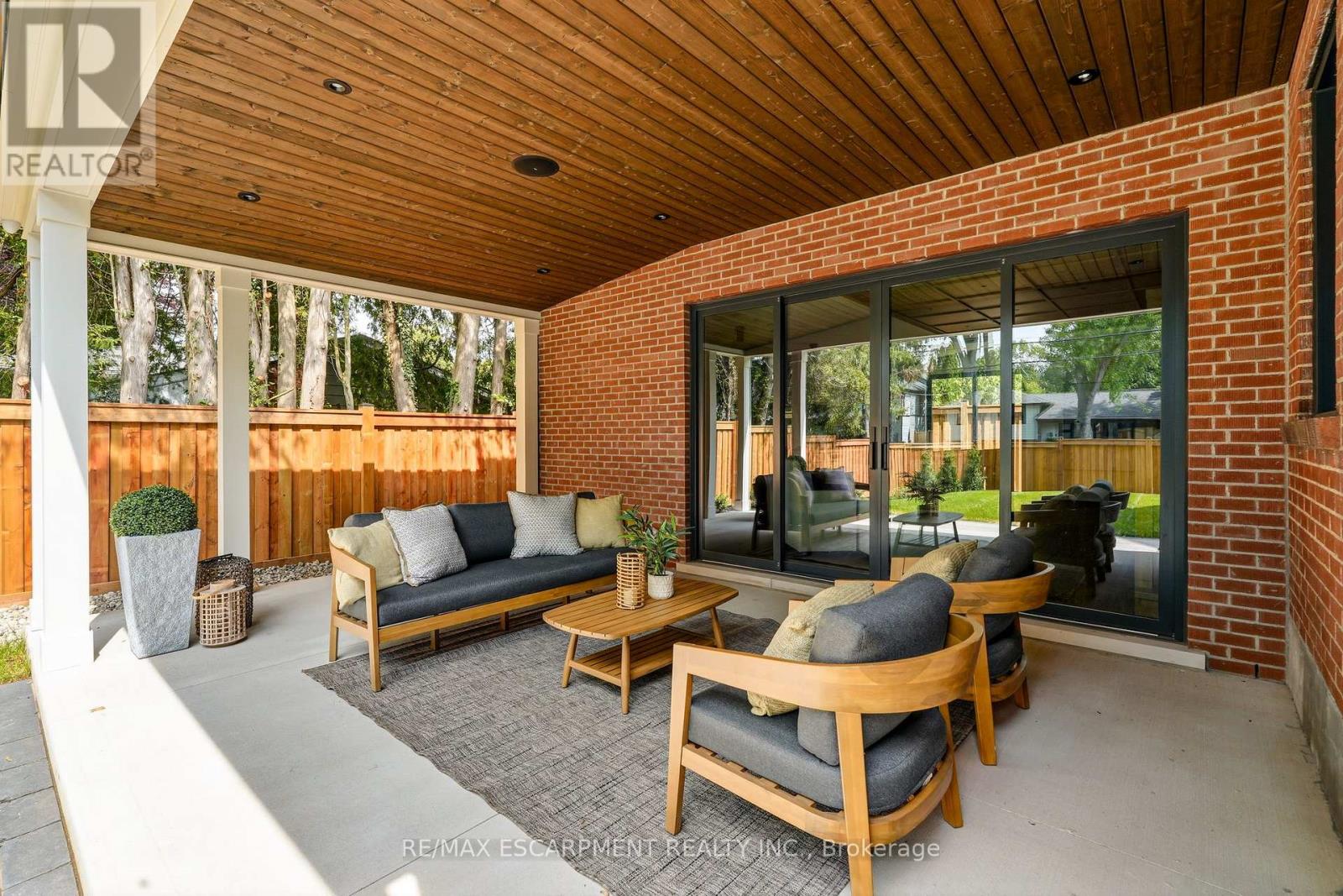 727 KING ROAD - 46