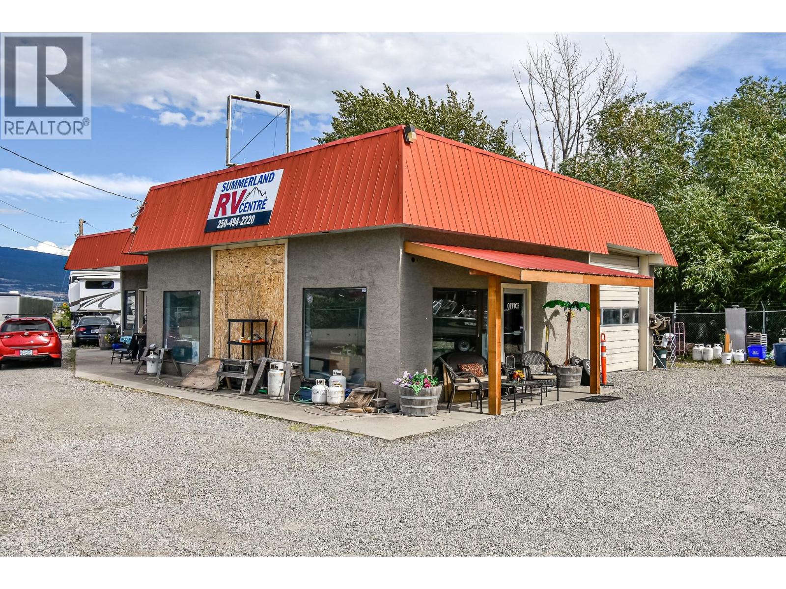 14400 97 Highway, Summerland