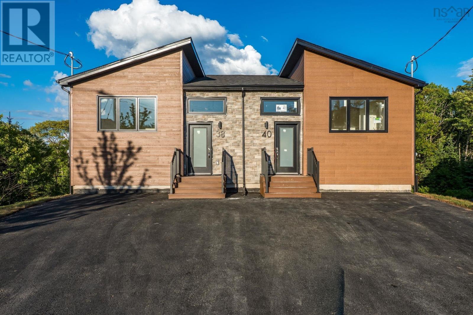 38 Swivel Court - 1