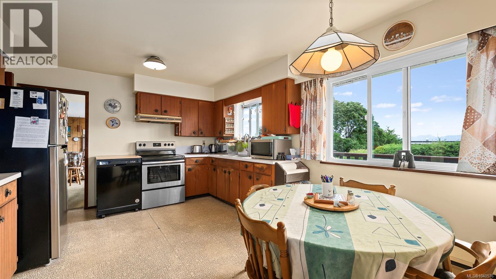 152 Carthew St - 5