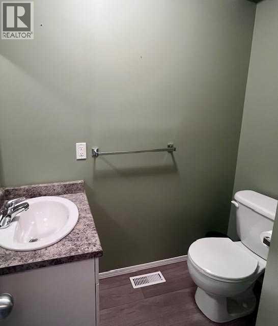 MAIN LEVEL BATHROOM