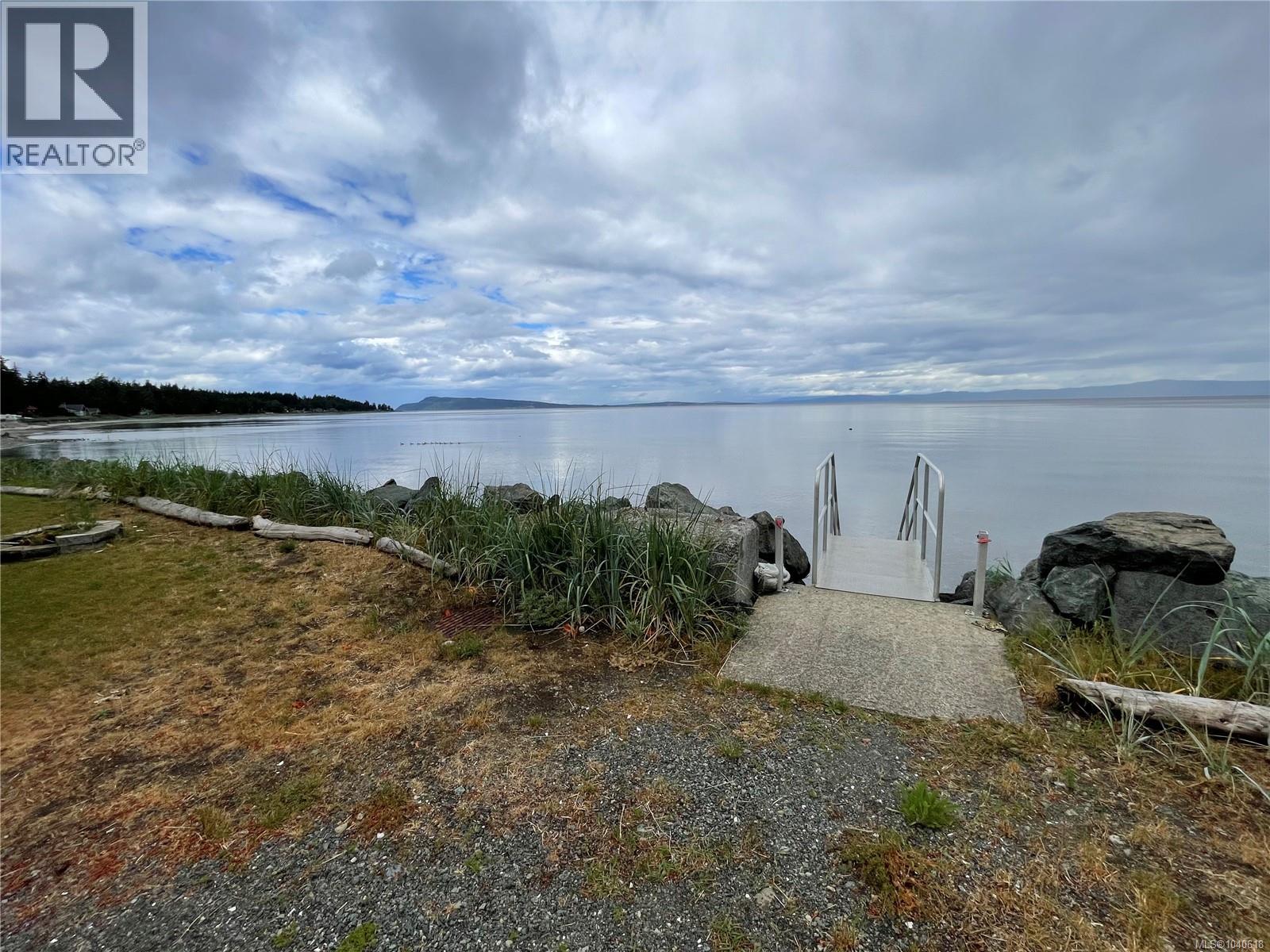 #24 6050 Island Hwy - 22