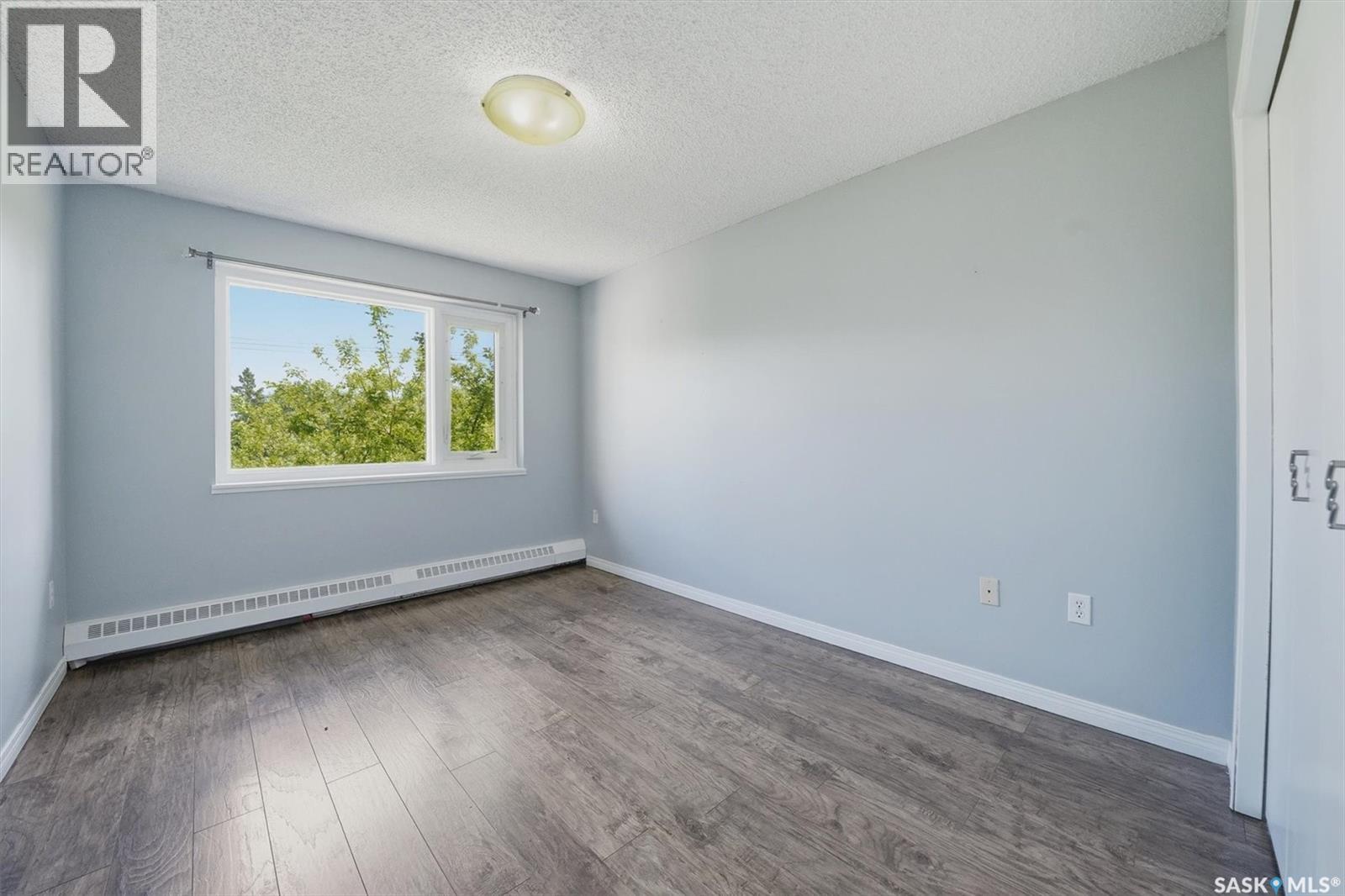 7 103 Powe STREET — photo 14