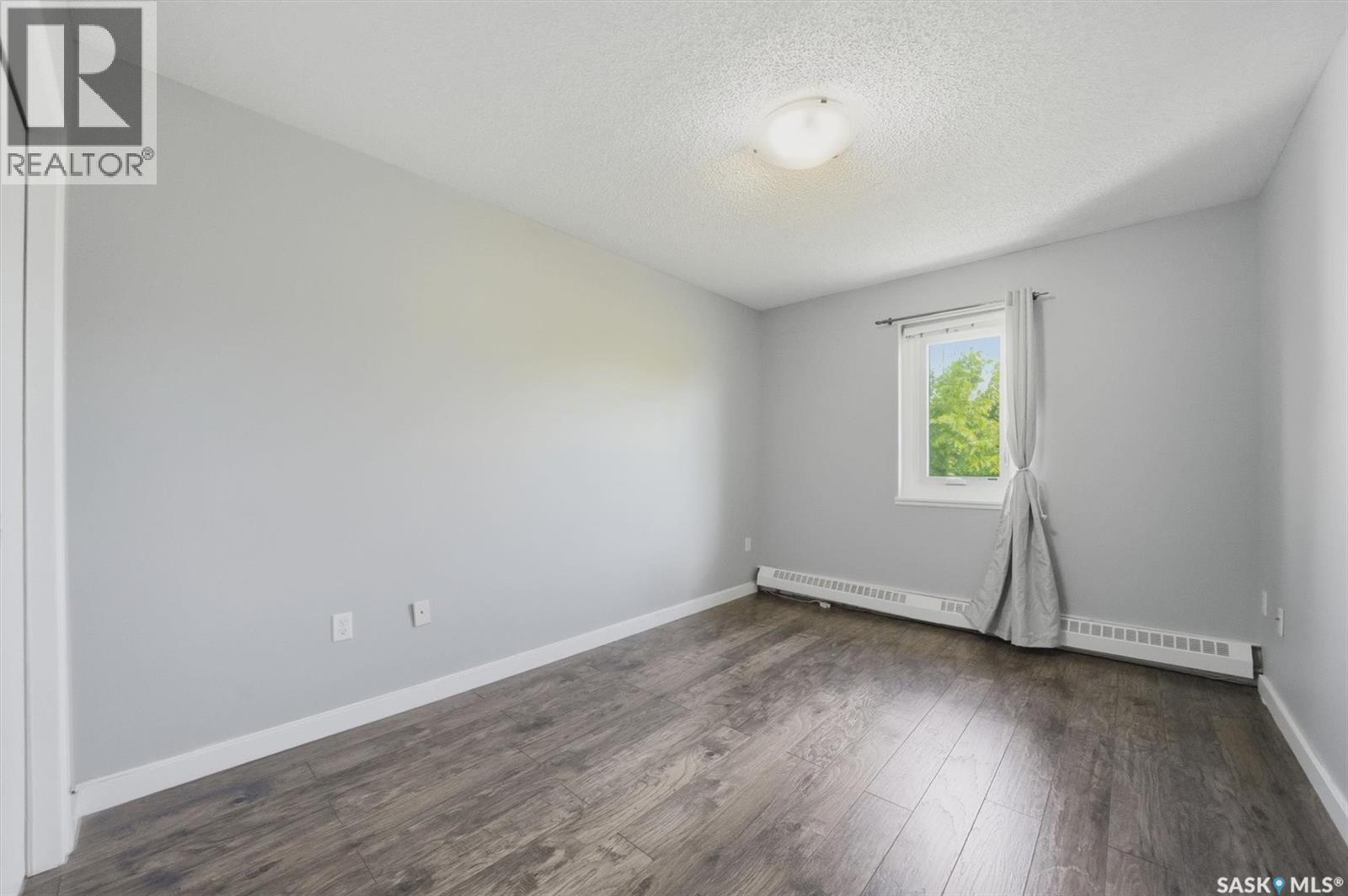 7 103 Powe STREET — photo 20