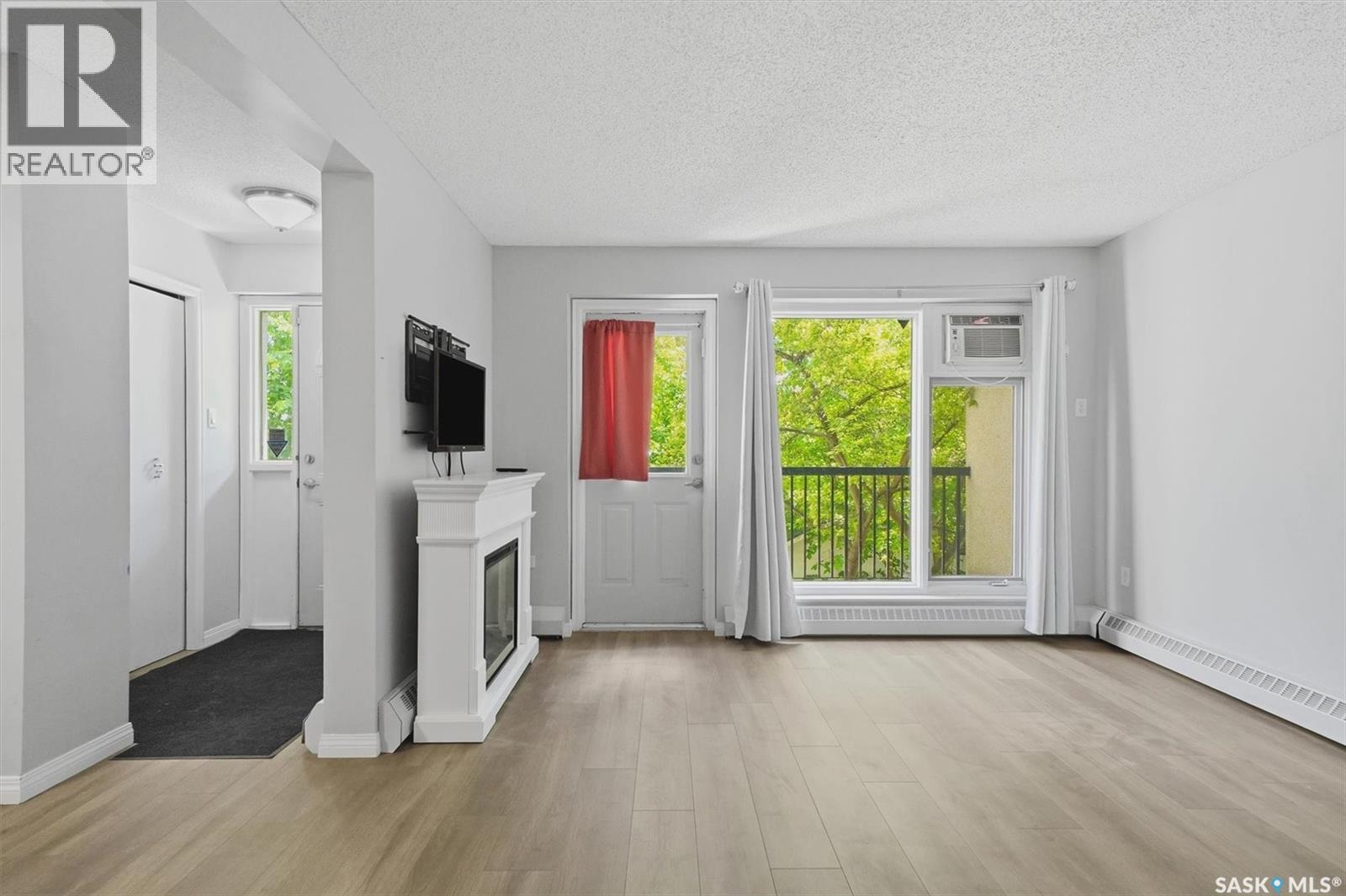 7 103 Powe STREET - photo 3
